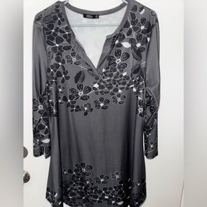 Chic Black and Gray Floral Blouse